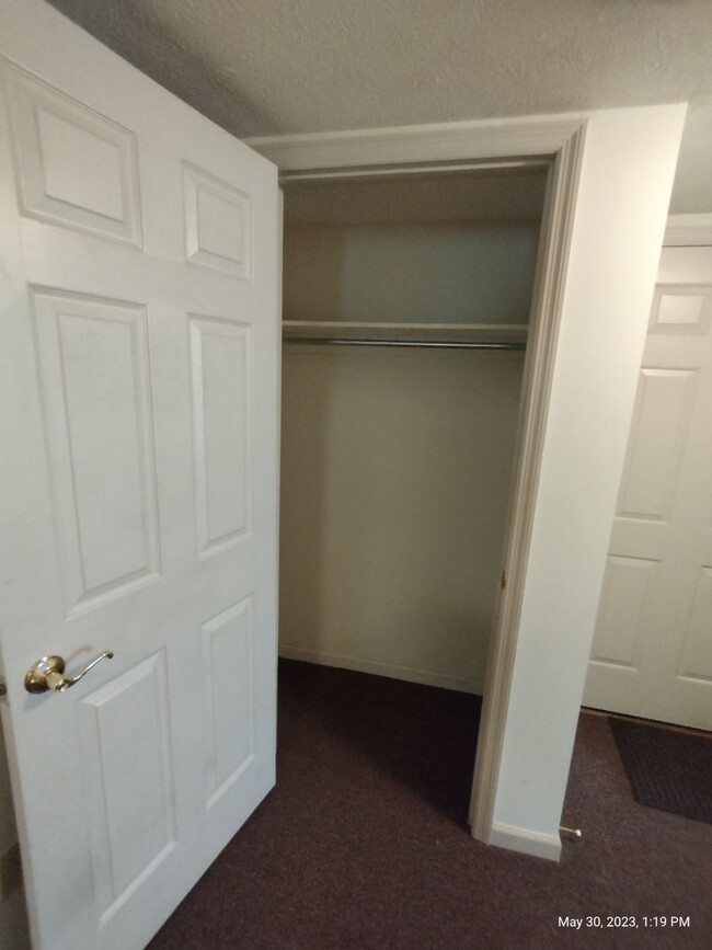 Photo - Endeavor Creekside Apartments