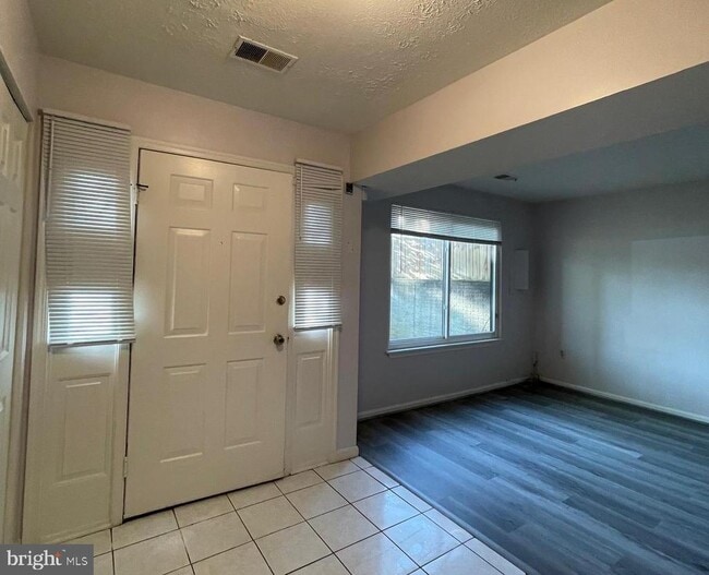 Photo - 7233 Mill Creek Ct