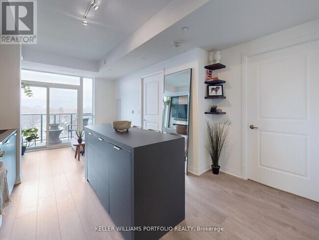 Photo - 2301 Danforth Ave Unité 622