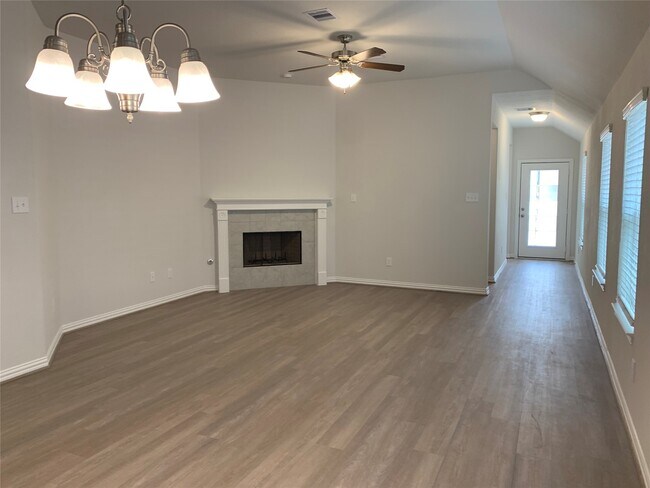 Photo - 40547 Berylline Ln.