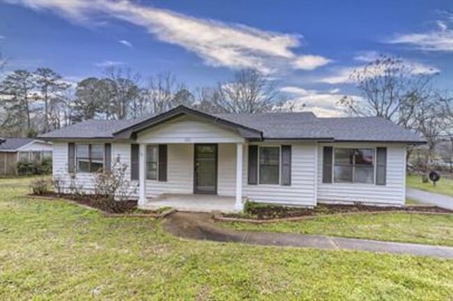 Building Photo - Charming 3BR/2BA Home in Vincent