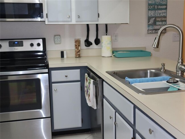 Photo - 4048 Oakview Dr Unit F2-3