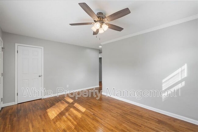 Photo - 911 Belinda St