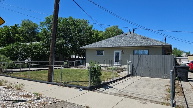 Photo - 128 Rhea Ln