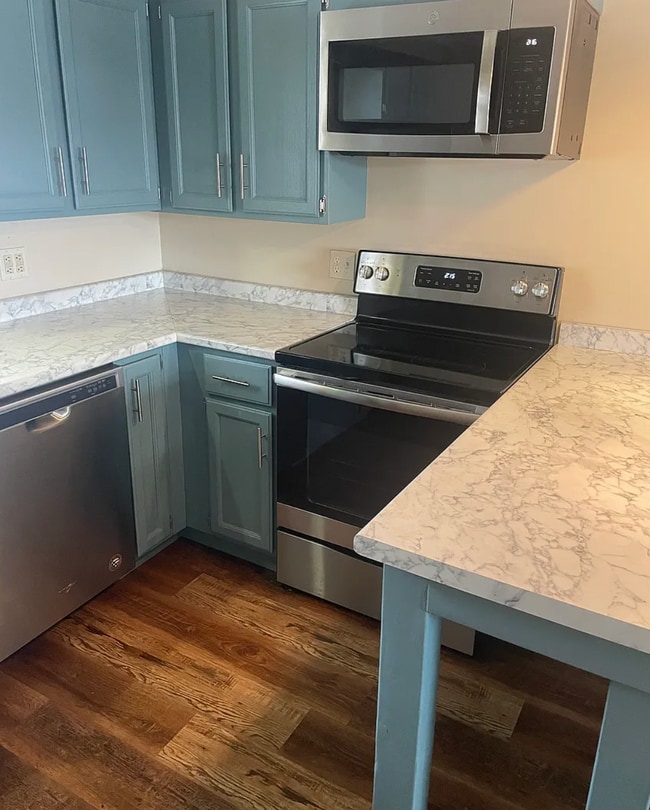 Photo - 844 State St Unit 35