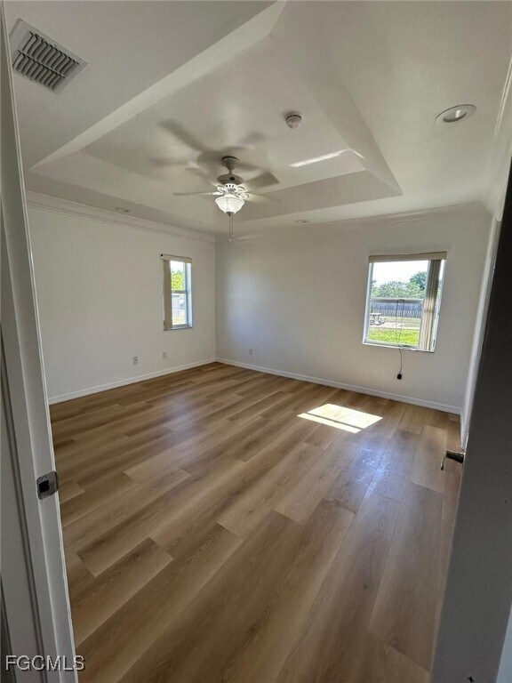 Photo - 3761 39th Ave NE