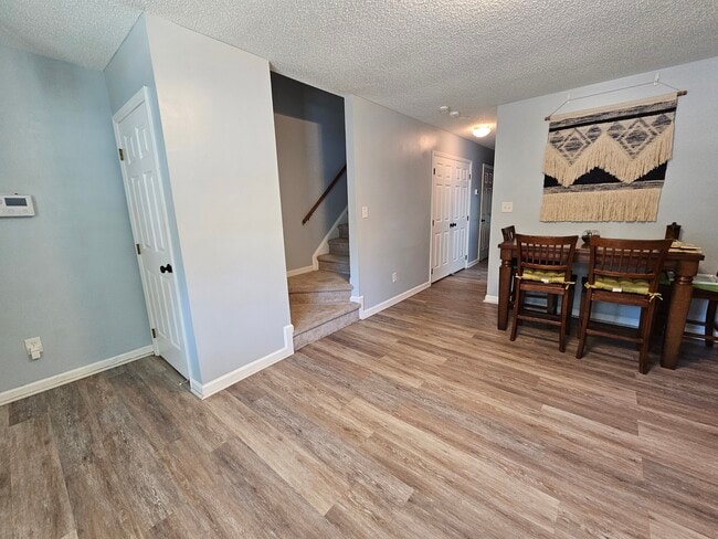 Photo - 117 Forest Oaks Dr