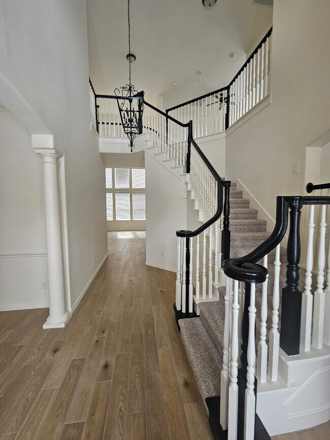 Photo - 1732 Auburn Dr