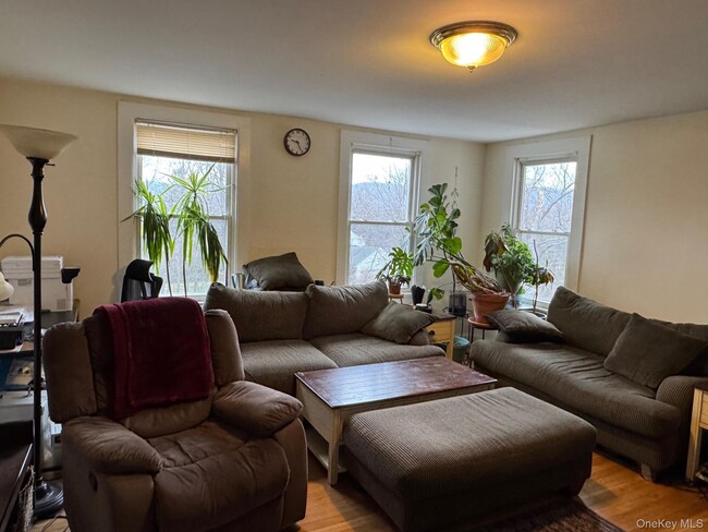 Photo - 78 Duncan Ave Unit 2