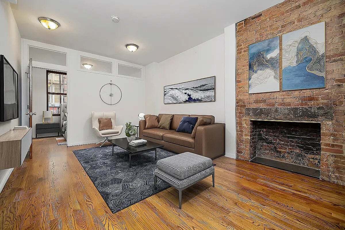 Photo - 130 Allen St Unit 4