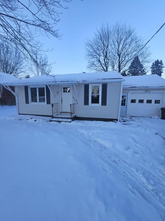 Photo - 5791 Lincoln Ave