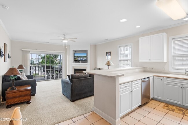 Photo - 2555 St James Dr SE Unit 304