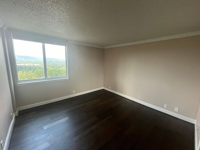 Photo - 1131 Stringers Ridge Rd Unit 8A