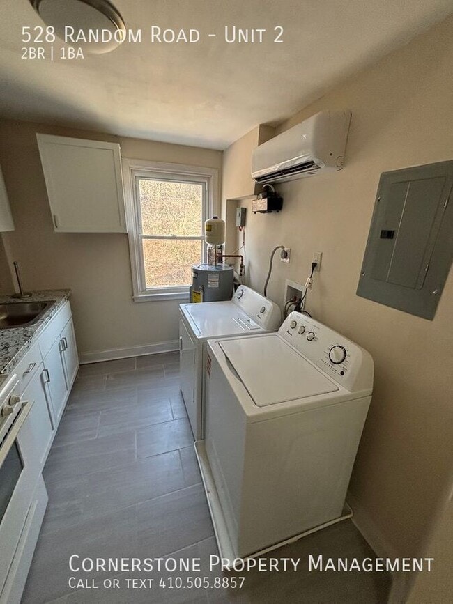 Photo - 528 Random Rd Unit 2