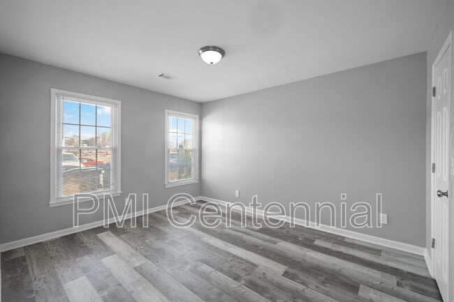 Photo - 5569 Everglades Trail