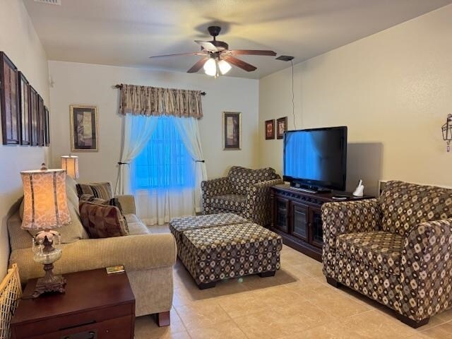 Photo - 5410 Marcella Ave Unidad 8