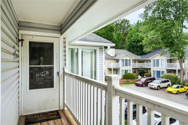 Photo - 905 Augusta Dr