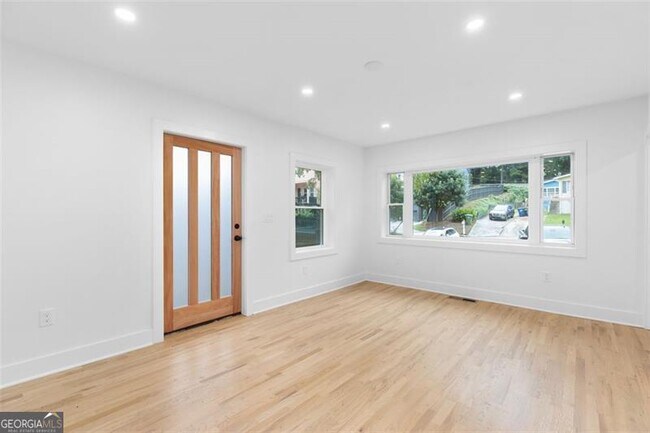 Photo - 148 Bixby Terrace SE