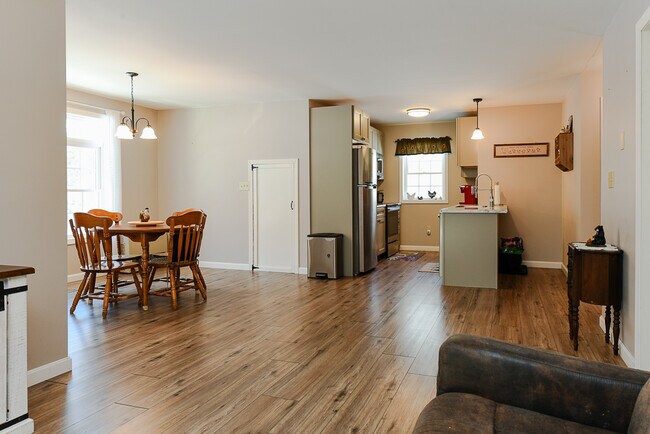 Photo - 22 Trenoweth Ln