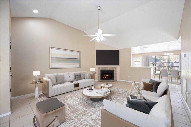 Photo - 3811 Meadow Pl Dr