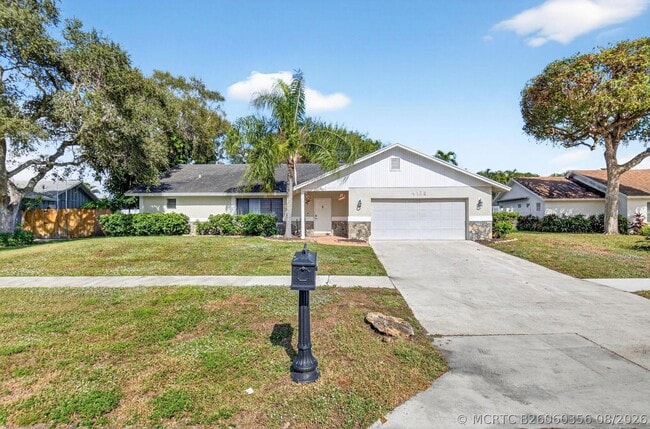 Building Photo - 4135 Bay Laurel Way