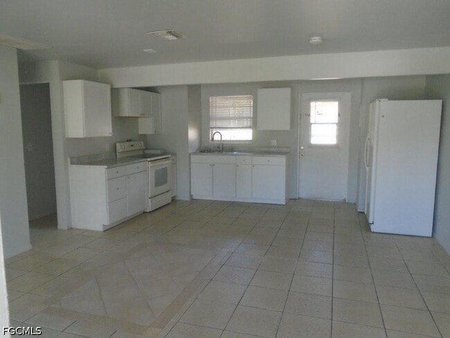 Photo - 330 Ottumwa Ave