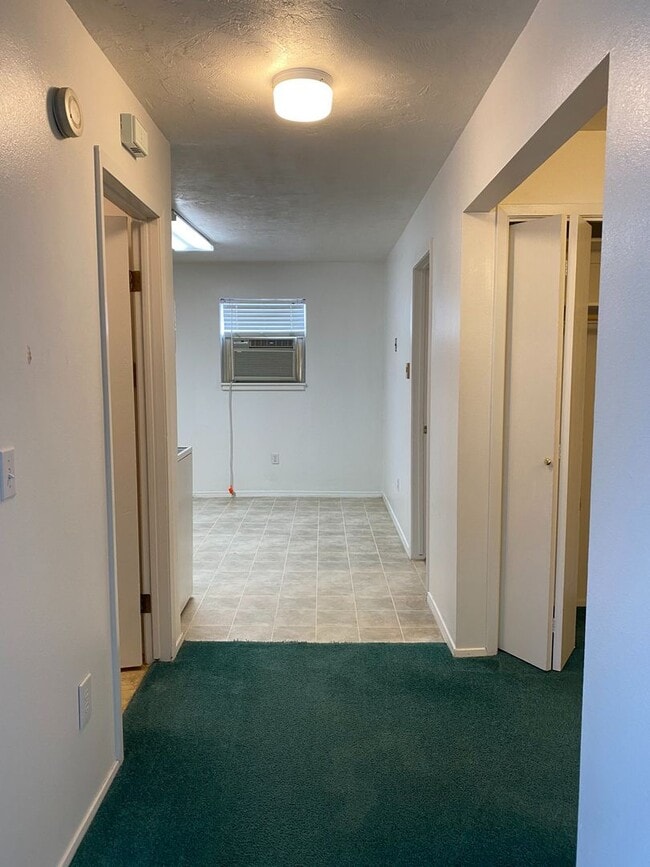 Photo - 2 bedroom, 1 bath condo in Park Place