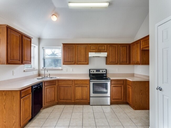 Photo - 6808 Terbet Ct