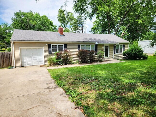 Beautiful 4 bedroom, 2 bathroom home in Ov... - Beautiful 4 bedroom, 2 bathroom home in Ov...