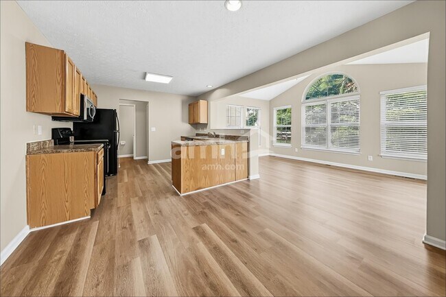 5169 Appaloosa Cir