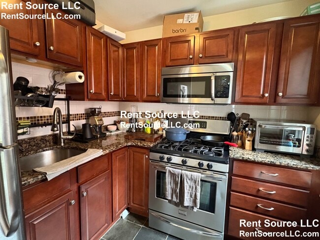 Photo - 23 Ware St Unit 4