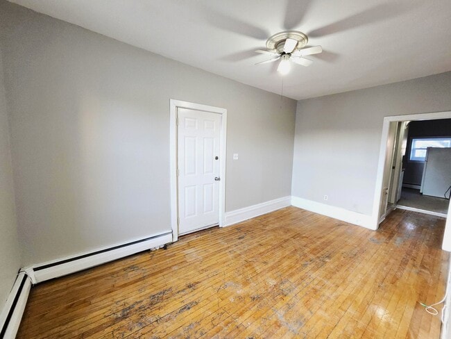 Photo - 33 Paddock St Unit 33-2