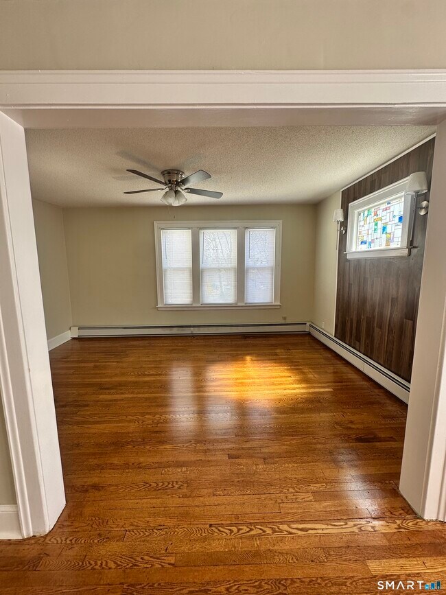 Photo - 73 Brooklawn St Unidad 2