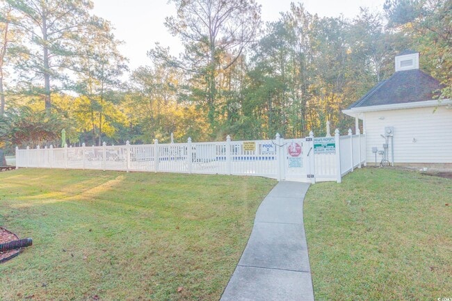 Photo - 697 Tupelo Ln