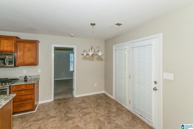 Photo - 601 Meriweather Dr