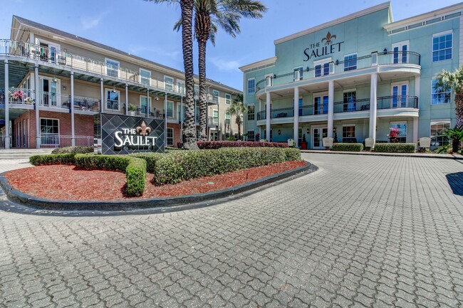 The Saulet Apartments - The Saulet Apartments