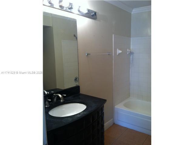 Photo - 2371 NW 33rd St Unit 702