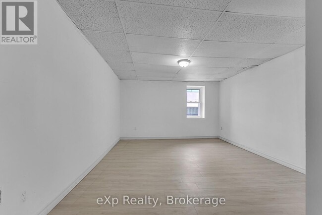 Photo - 2 King St Unit Apt 2