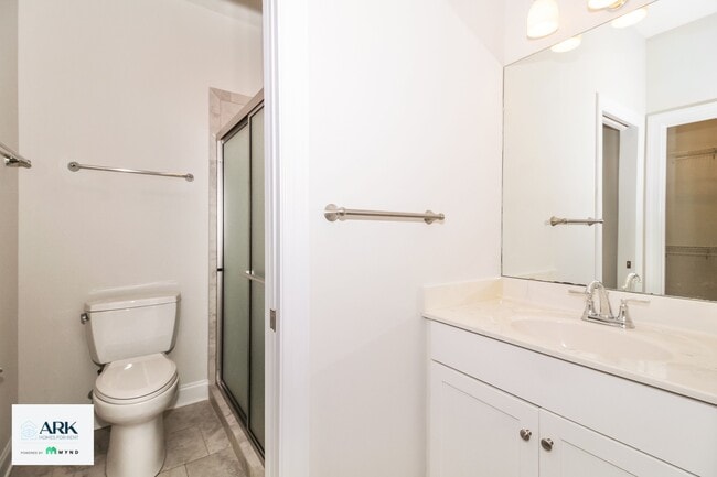 Photo - 3024 Stirling Dr
