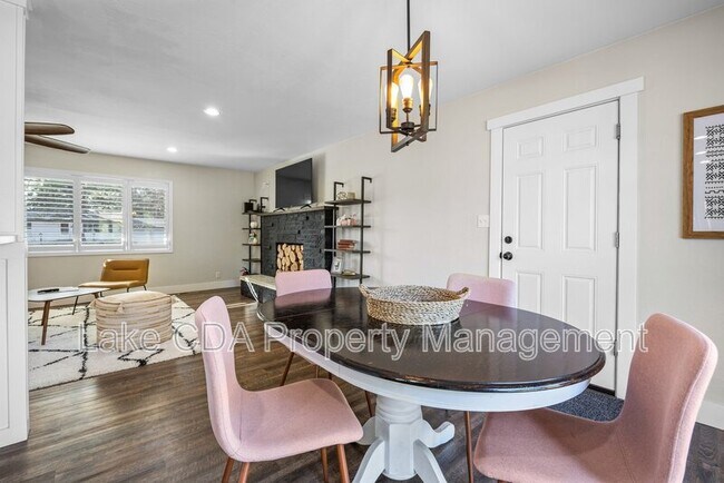 Photo - 3870 N Honeysuckle Dr Unit A