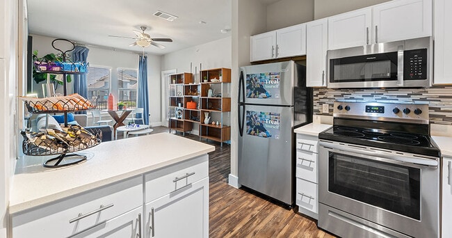 Photo - Parallax @ Georgetown Apartments