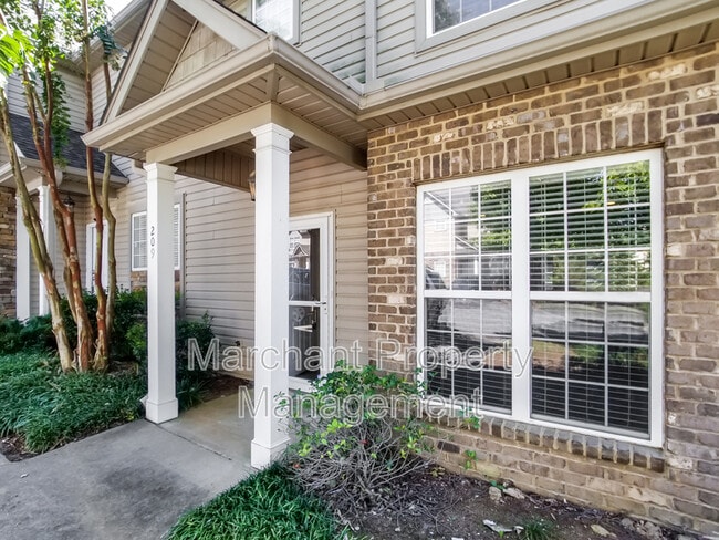 Building Photo - 209 Ashby Dr Rental