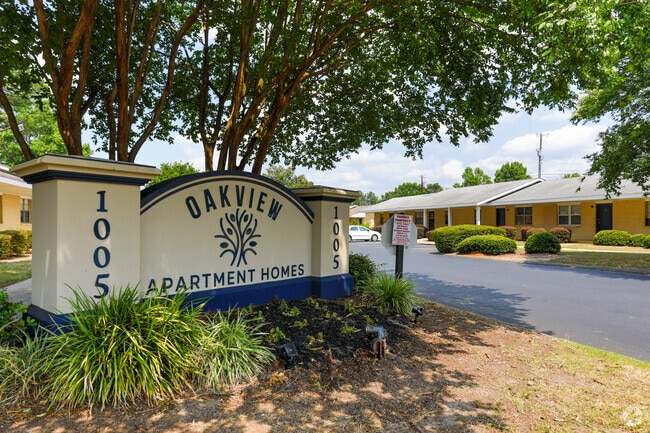 Photo - Oakview Apartments