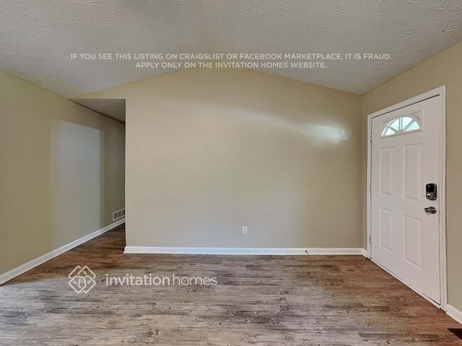 Photo - 3886 Daylily Way