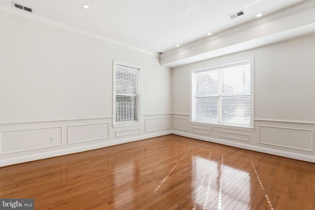 Photo - 1229 12th St NW