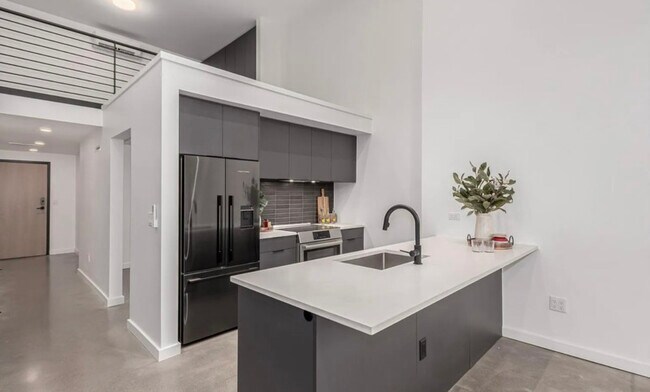 Photo - 1601 Park Ave Unit 110