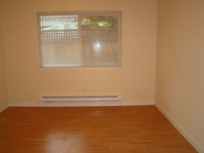 Photo - 2 Bedroom 2 Bath, dishwasher, yard, 2 parking spaces