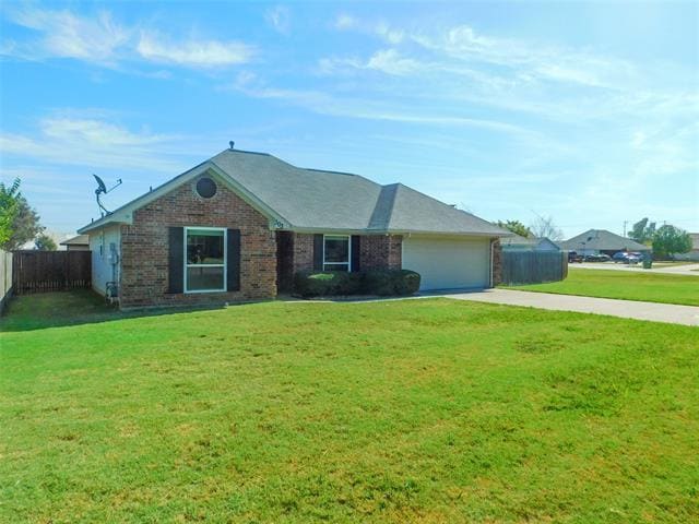 Photo - 303 Cottonwood St