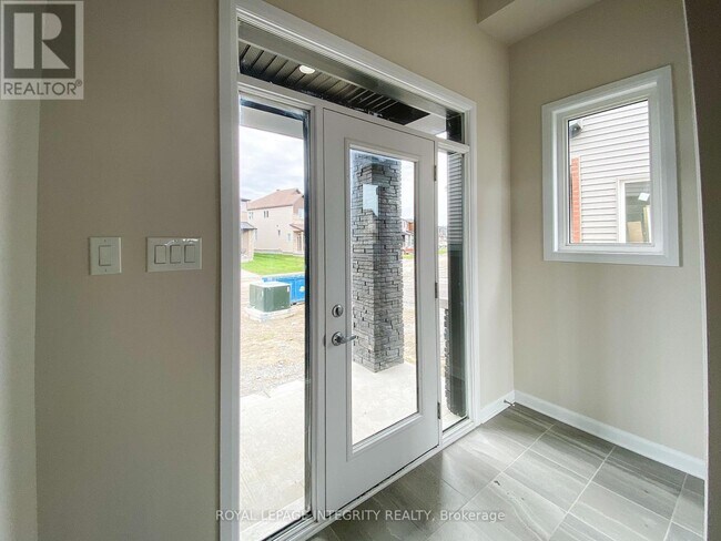 Photo - 1043 Speedvale Ct