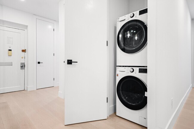 Photo - 704 Eighth Avenue Unit 4C